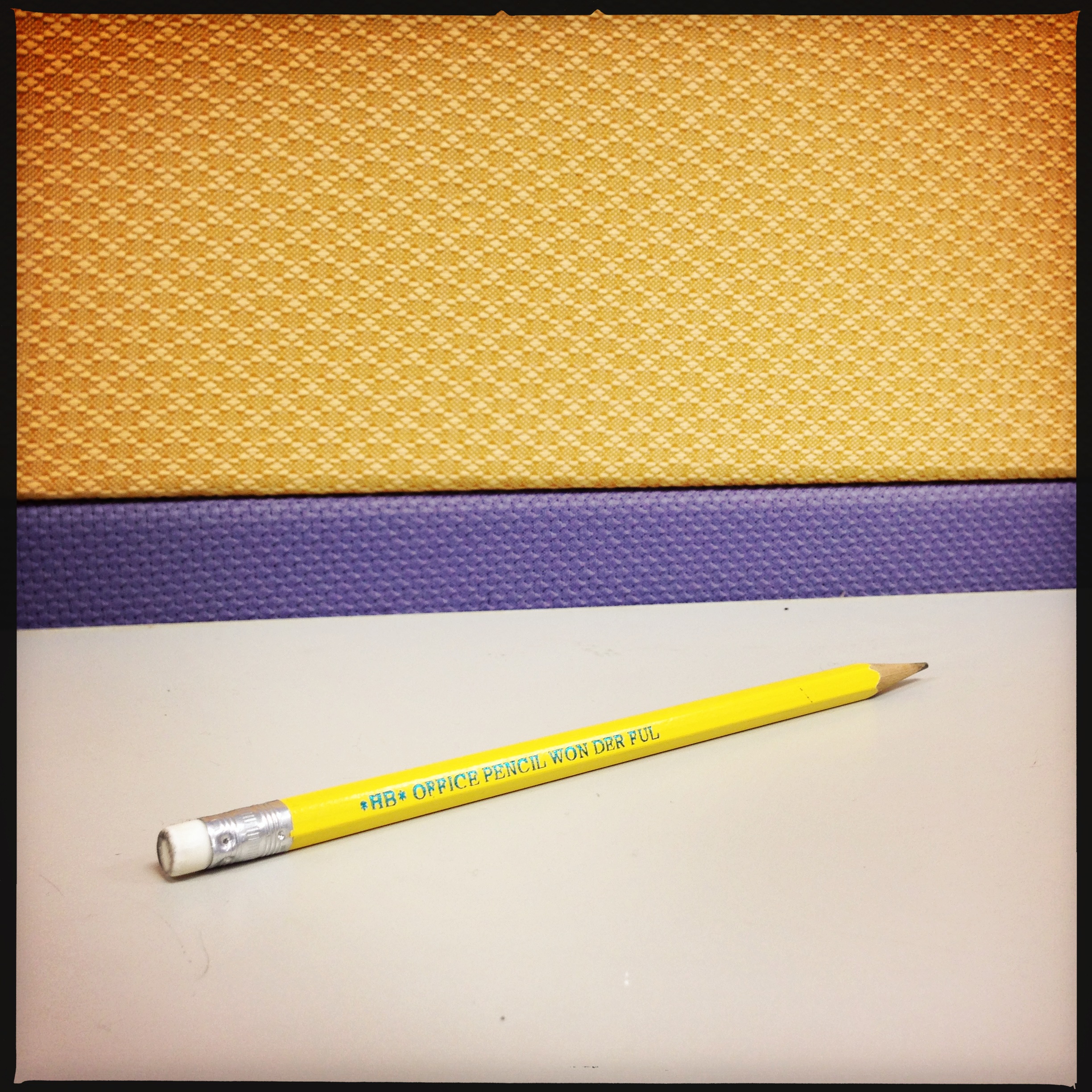 Crayon en cubicle